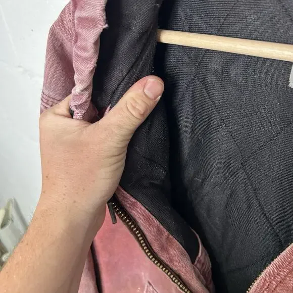 Y2K Carhartt Quilted Active Jacket “Dark Red” J130 DKR